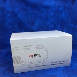 Virtual Reality Headset - White